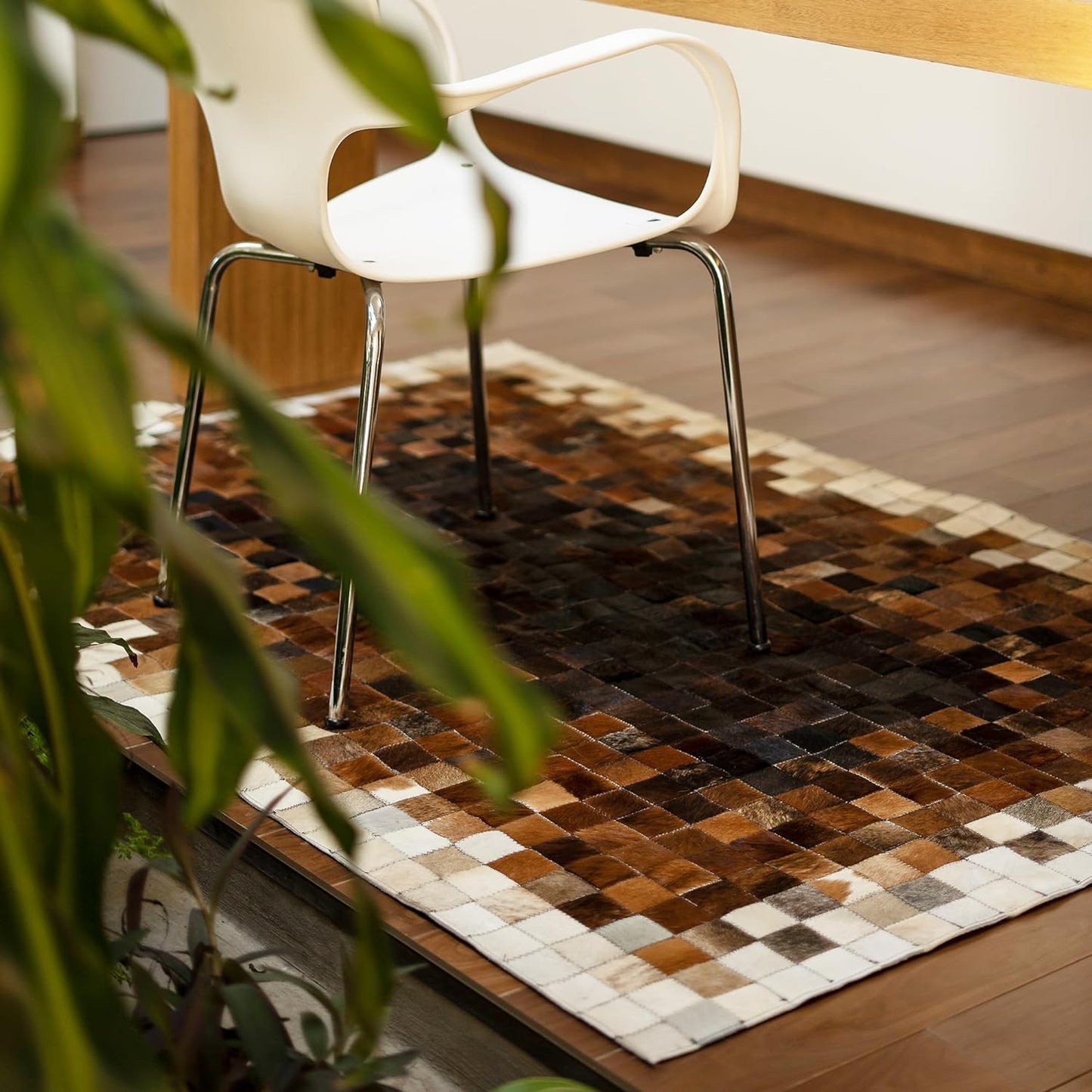 FOTA 100% Genuine Leather Cowhide Patchwork Rug - Black Center Mix