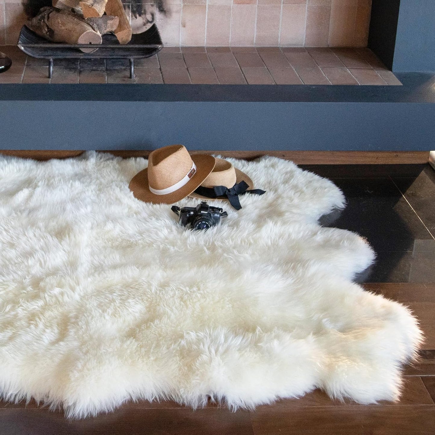 FOTA 100% Genuine Sheep Skin Rug - Natural Lambskin Fur Area Rug - Ideal for Kids Bedroom, Sofa and Living Rooms - Luxury Six Pelt - Variation